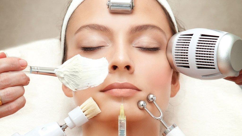 Quick Fixes : Last minute Aesthetic Treatments for your festive glow